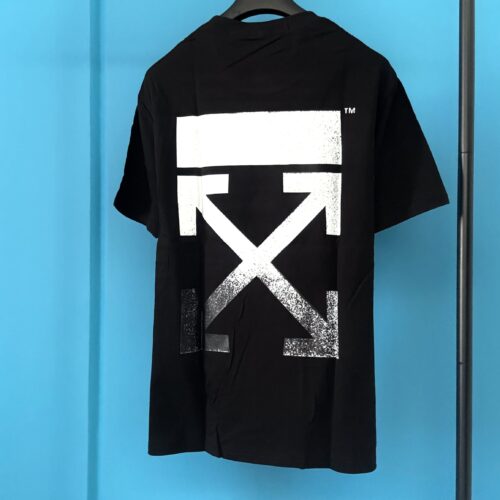 Off White 032
