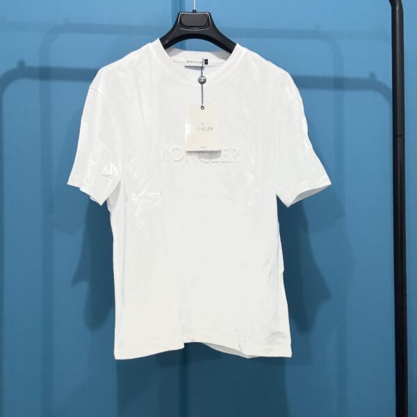 Moncler 02